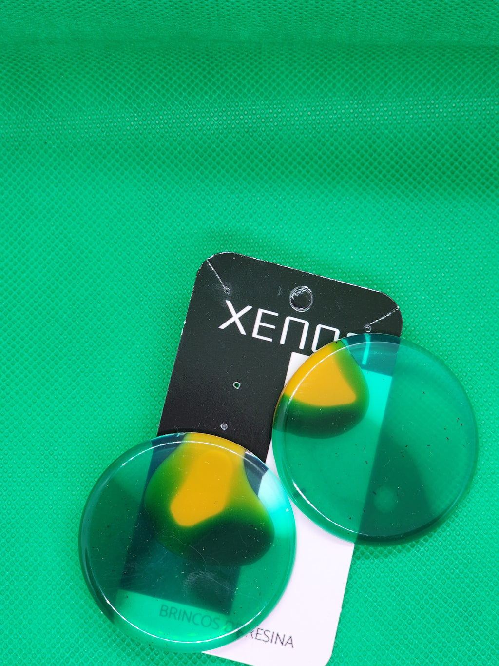 Brinco Vibração Verde Translúcido com Dourado